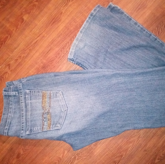 Rue 21 jeans - Picture 4 of 4